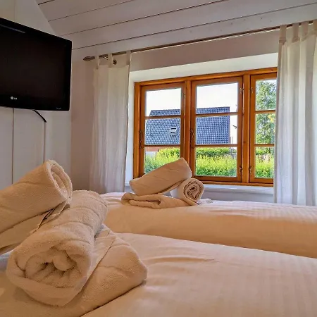 Hus-Paula *